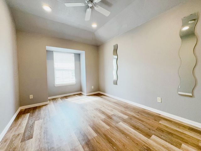 1365 Mimosa Lane, Lewisville, TX 75077