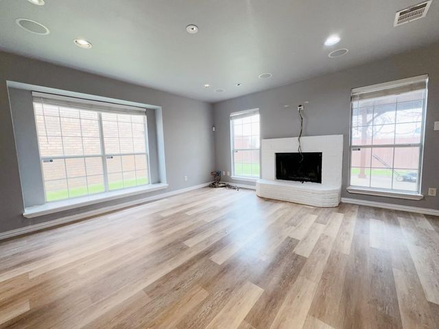 1365 Mimosa Lane, Lewisville, TX 75077