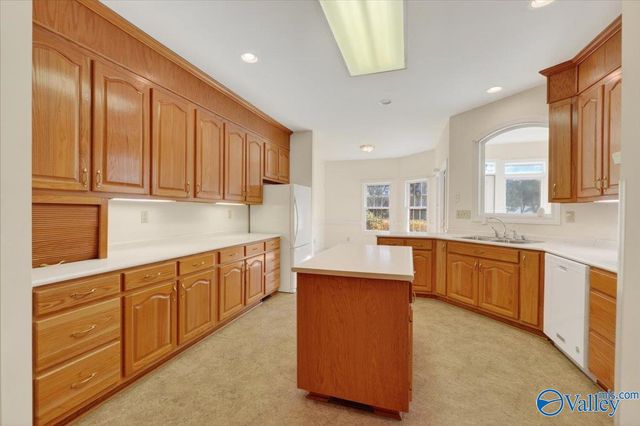 106 Villa Drive, Meridianville, AL 35759