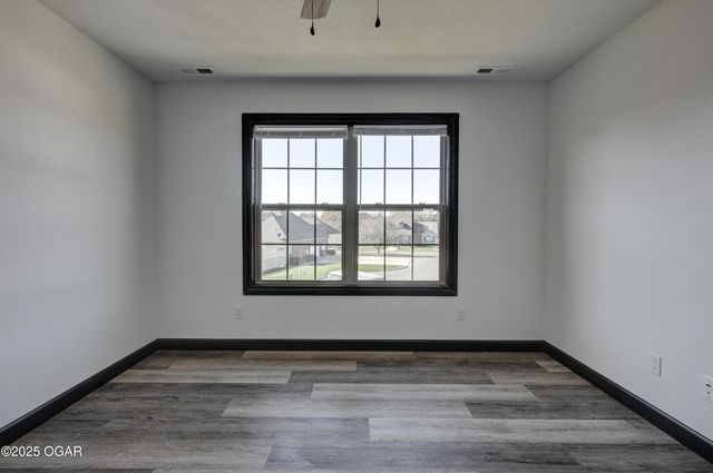 2420 Natalie Court, Joplin, MO 64801