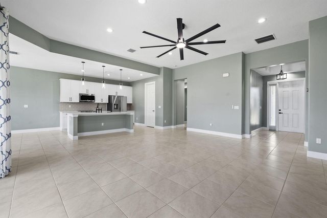 4497 SW Farmington Street, Port St. Lucie, FL 34953
