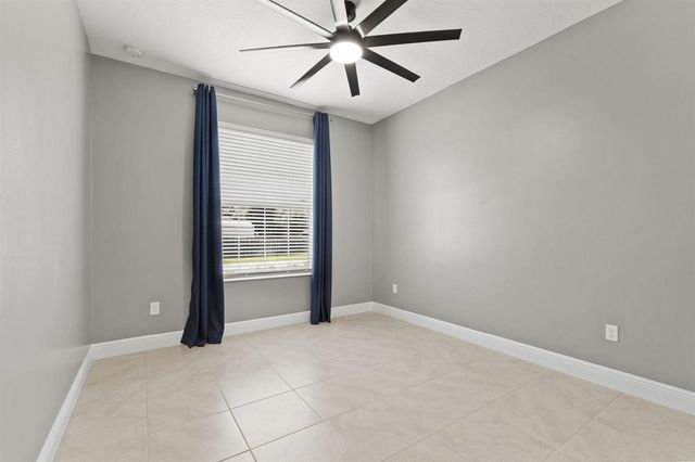 4497 SW Farmington Street, Port St. Lucie, FL 34953
