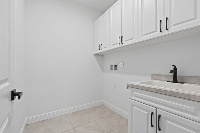 4497 SW Farmington Street, Port St. Lucie, FL 34953