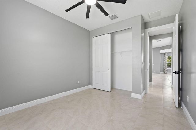 4497 SW Farmington Street, Port St. Lucie, FL 34953