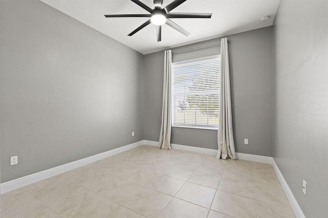 4497 SW Farmington Street, Port St. Lucie, FL 34953