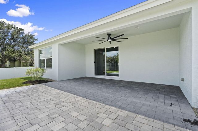 4497 SW Farmington Street, Port St. Lucie, FL 34953