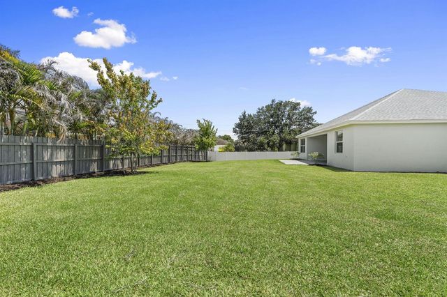 4497 SW Farmington Street, Port St. Lucie, FL 34953