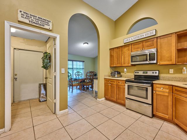 16405 90th Street N, The Acreage, FL 33470