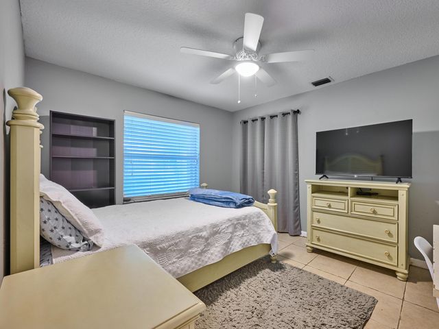 16405 90th Street N, The Acreage, FL 33470