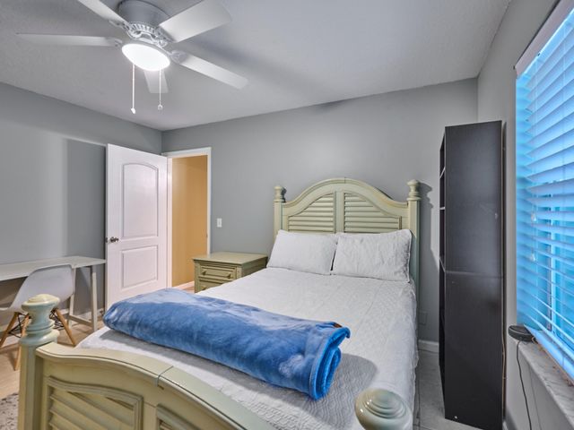 16405 90th Street N, The Acreage, FL 33470