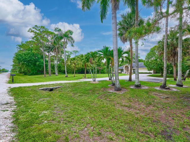 16405 90th Street N, The Acreage, FL 33470