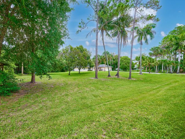 16405 90th Street N, The Acreage, FL 33470