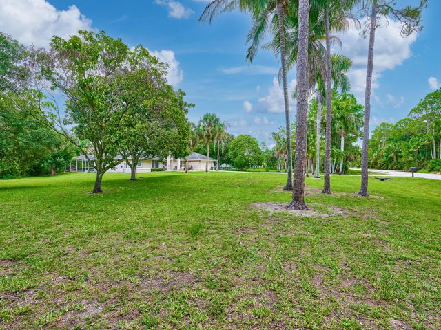 16405 90th Street N, The Acreage, FL 33470