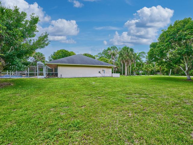 16405 90th Street N, The Acreage, FL 33470