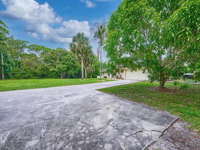 16405 90th Street N, The Acreage, FL 33470