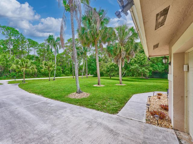 16405 90th Street N, The Acreage, FL 33470
