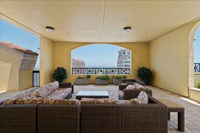 801 S Olive Avenue 118, West Palm Beach, FL 33401