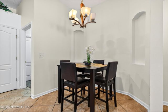 6524 CHESTER PARK Drive, Jacksonville, FL 32222