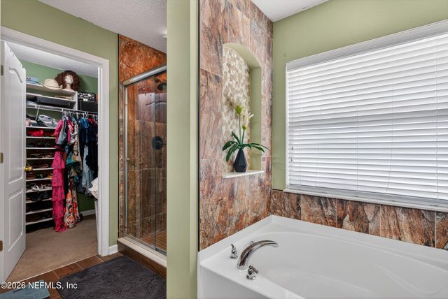 6524 CHESTER PARK Drive, Jacksonville, FL 32222