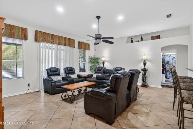 6524 CHESTER PARK Drive, Jacksonville, FL 32222