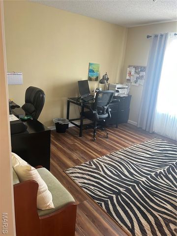 106 Holmes Drive, Sikeston, MO 63801