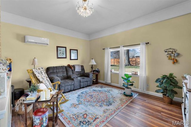 106 Holmes Drive, Sikeston, MO 63801