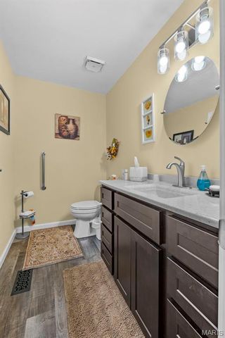 106 Holmes Drive, Sikeston, MO 63801