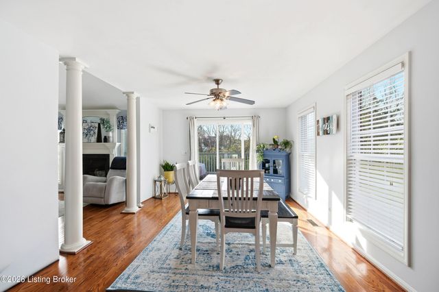 6505 Keeling Park Dr, Louisville, KY 40291