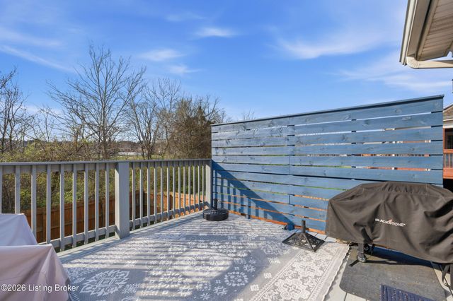 6505 Keeling Park Dr, Louisville, KY 40291