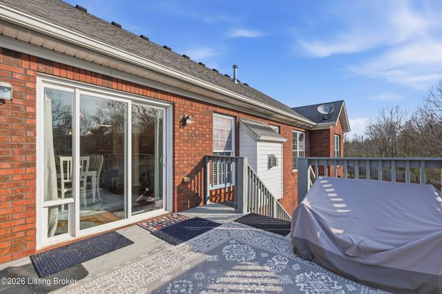 6505 Keeling Park Dr, Louisville, KY 40291