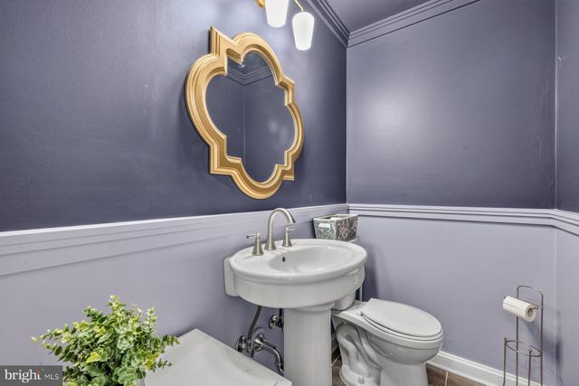 608 BELLVIEW AVE, Winchester, VA 22601