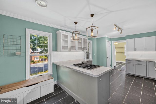 608 BELLVIEW AVE, Winchester, VA 22601