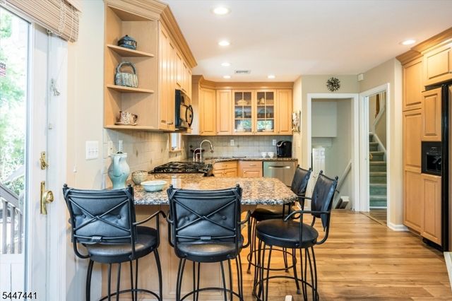 107 Gaynor Pl, Glen Rock Boro, NJ 07452