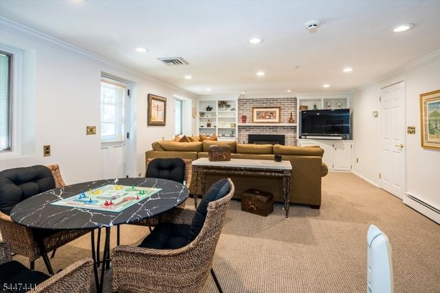 107 Gaynor Pl, Glen Rock Boro, NJ 07452