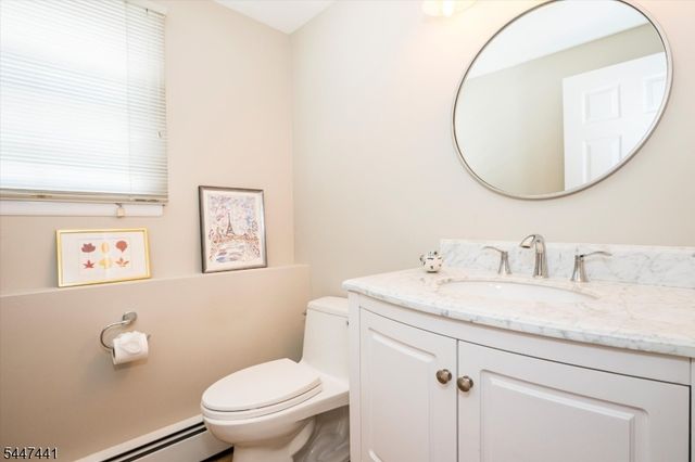 107 Gaynor Pl, Glen Rock Boro, NJ 07452