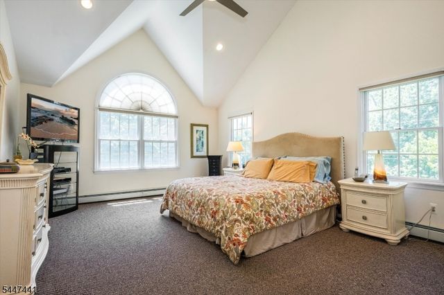 107 Gaynor Pl, Glen Rock Boro, NJ 07452