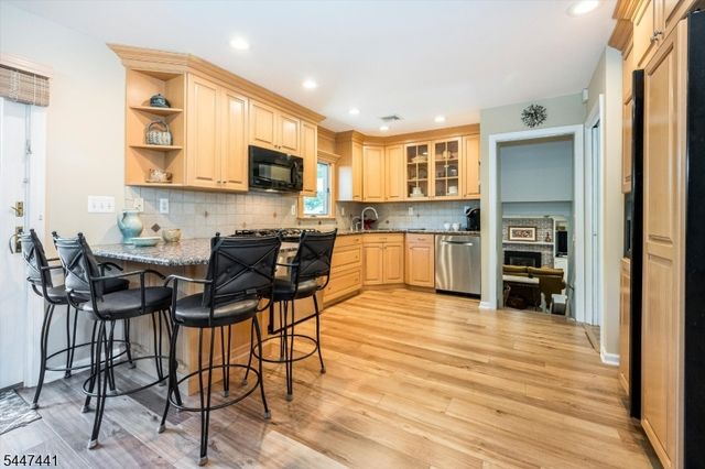 107 Gaynor Pl, Glen Rock Boro, NJ 07452