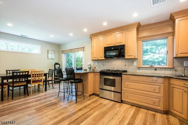 107 Gaynor Pl, Glen Rock Boro, NJ 07452