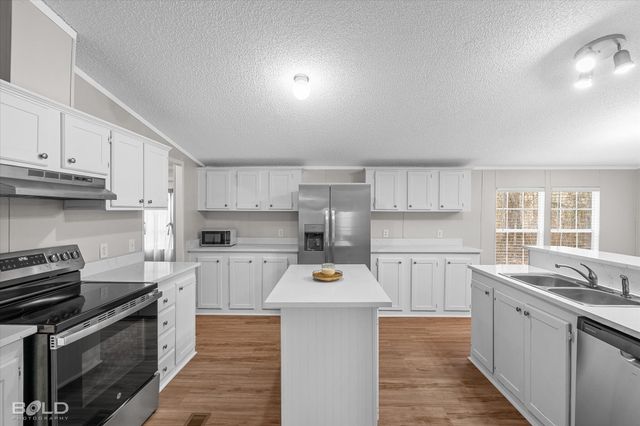 171 Seven Pines Road, Benton, LA 71006