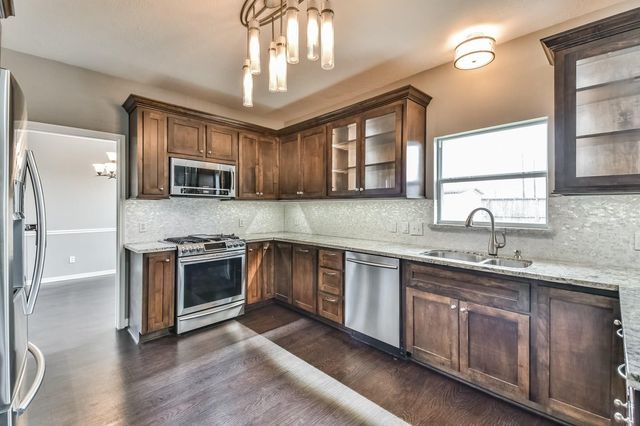 6122 Spanish Oak Drive, Pasadena, TX 77505