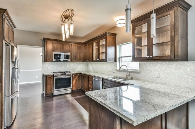 6122 Spanish Oak Drive, Pasadena, TX 77505