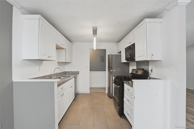 3 Hook Road 15A, Poughkeepsie, NY 12601