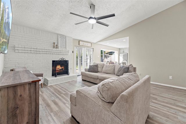 3519 Acorn Way Lane, Spring, TX 77389