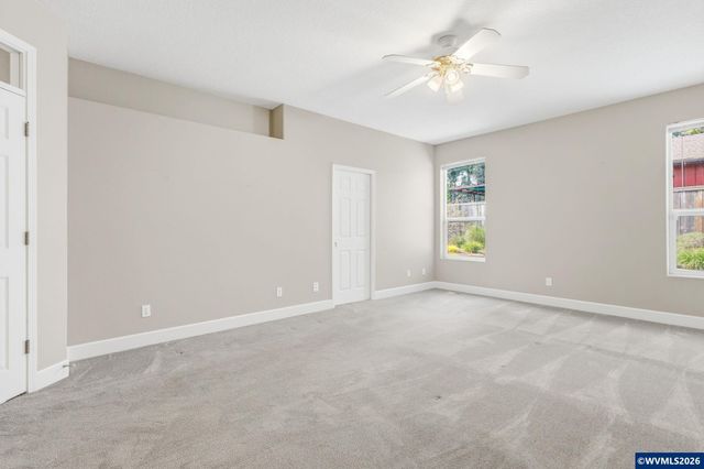 1857 Webster Dr SE, Salem, OR 97302