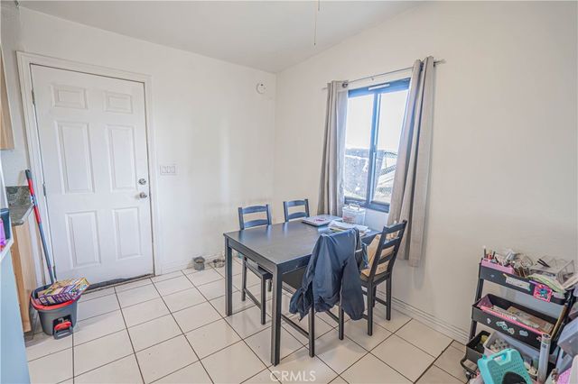 835 E Avenue Q, Palmdale, CA 93550