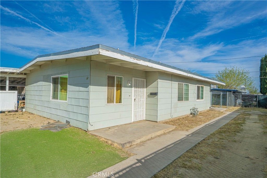 835 E Avenue Q, Palmdale, CA 93550