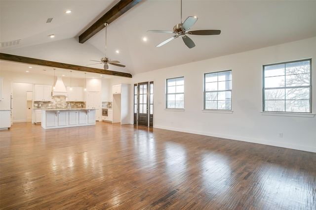 101 Consolation Drive, Millsap, TX 76066