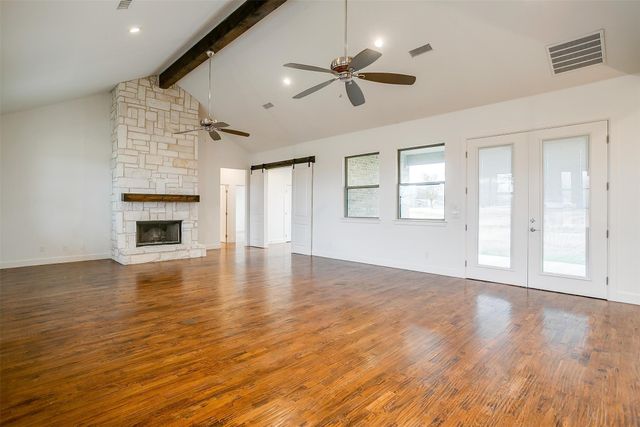 101 Consolation Drive, Millsap, TX 76066