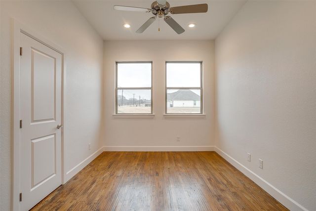 101 Consolation Drive, Millsap, TX 76066