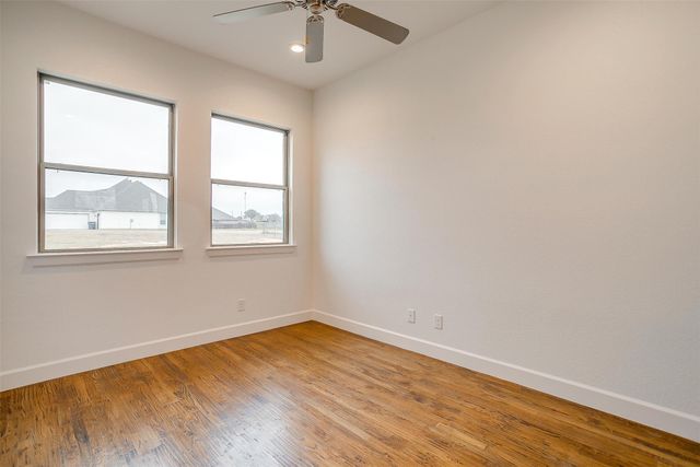 101 Consolation Drive, Millsap, TX 76066
